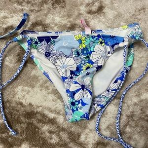 Victoria’s Secret Bikini Bottom - S